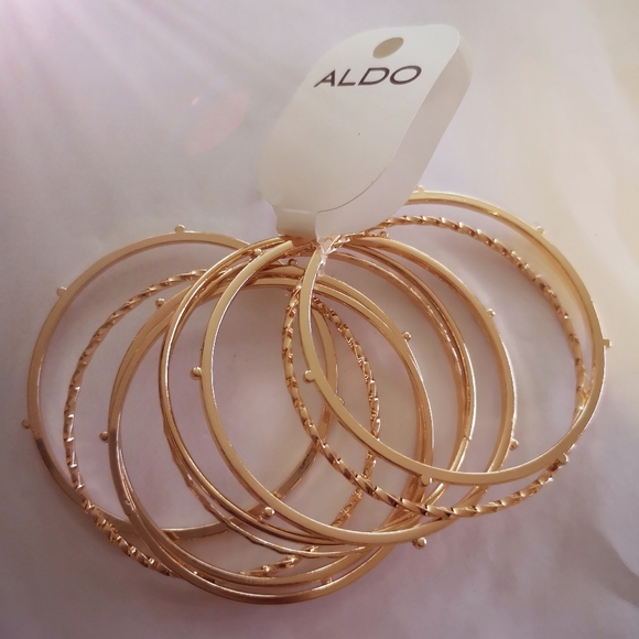 Bangles